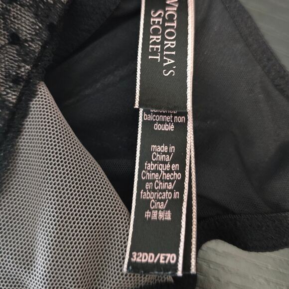 Victoria's Secret Dream Angel Unlined Balconnet Black Polka Dot Bra 32DD - Picture 4 of 5